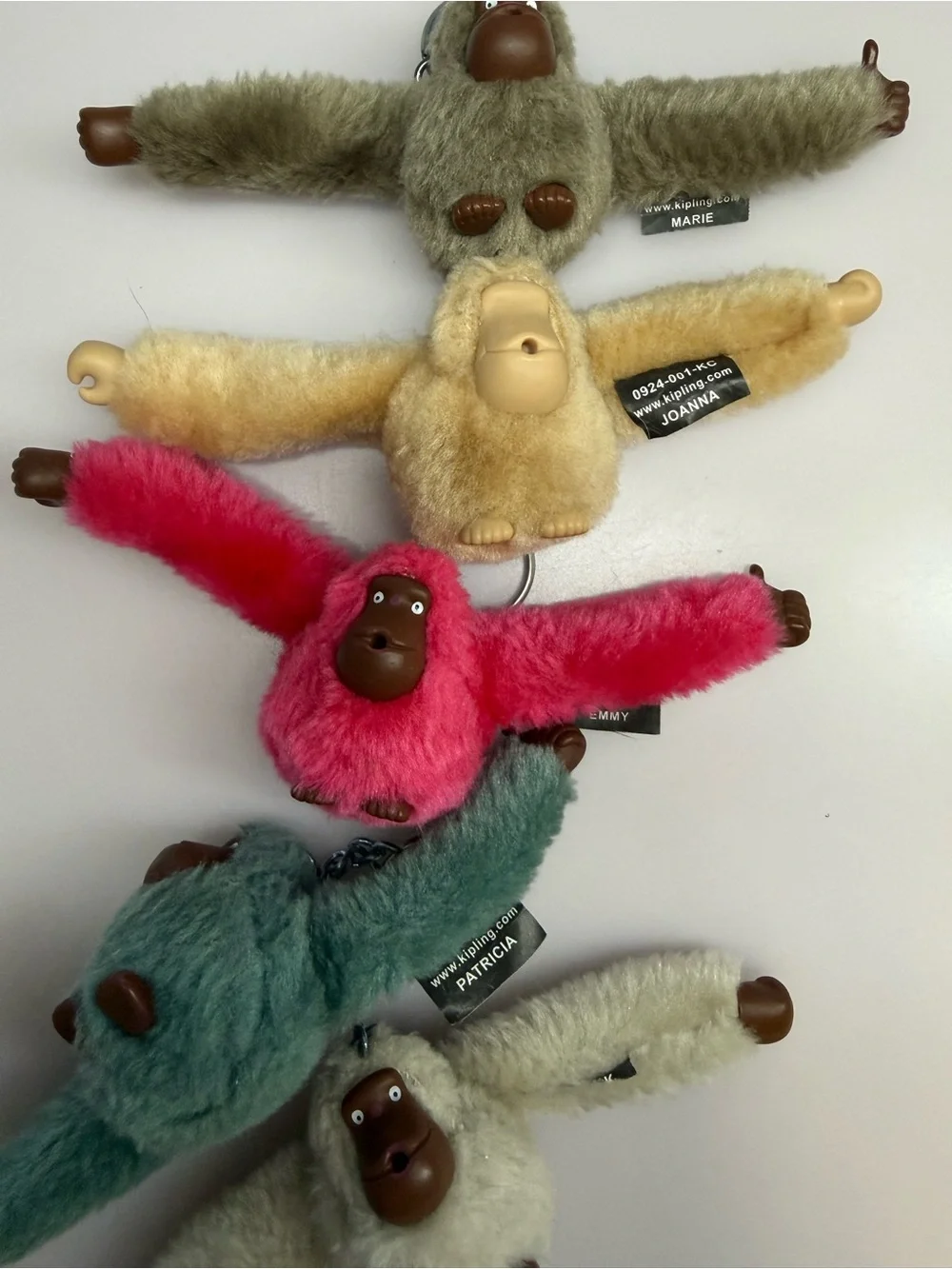 Kipling 5 Plush Monkey Keychain Set - Multicolor Fur - Picture 2 of 3